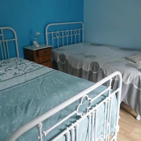 Вилла La Bergerie Des Moureres Trezioux Экстерьер фото